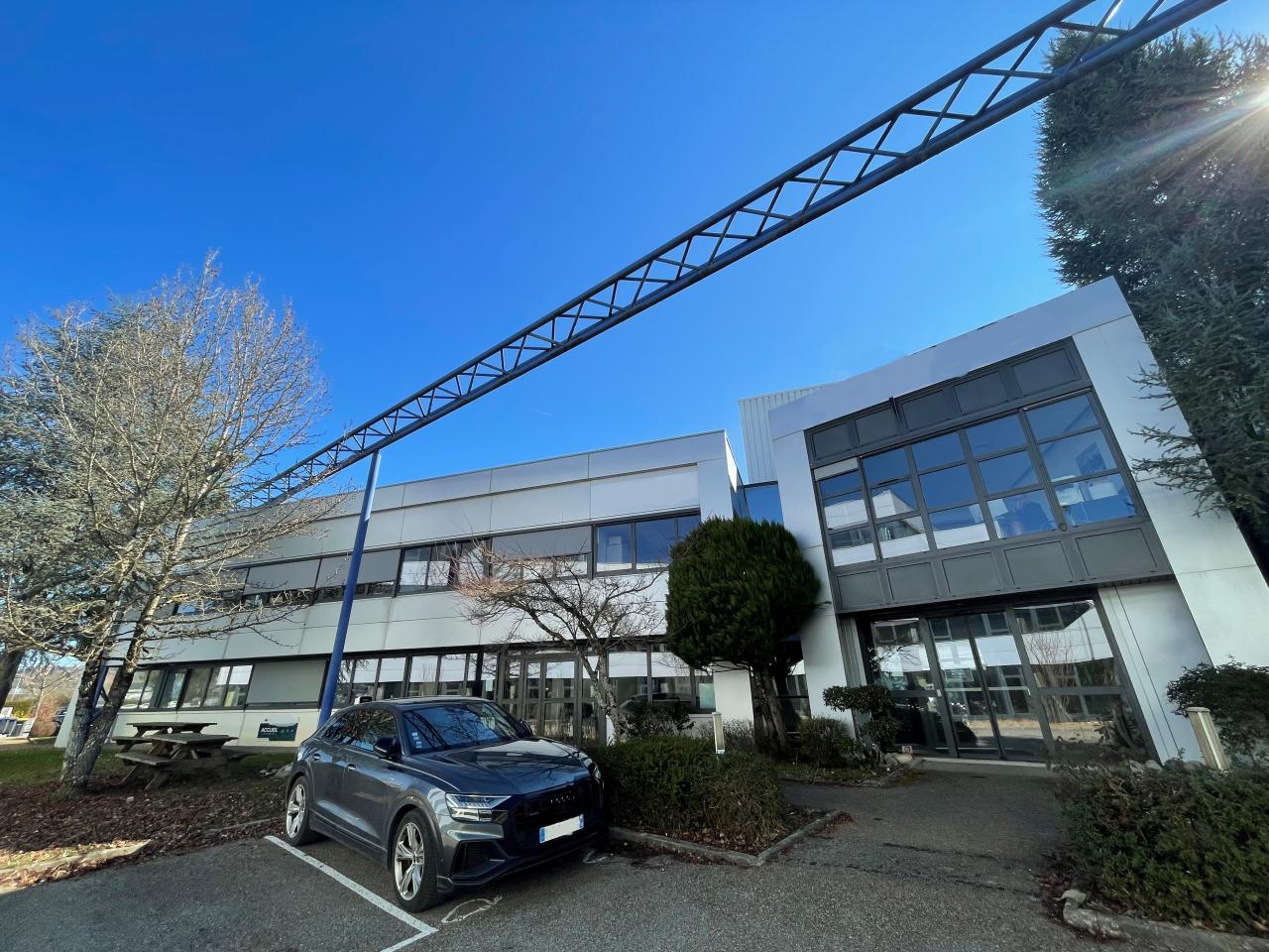 Bureau Annecy-le-Vieux 650m² Location bureau Annecy-le-Vieux Haute-Savoie OLBUR2531187 0